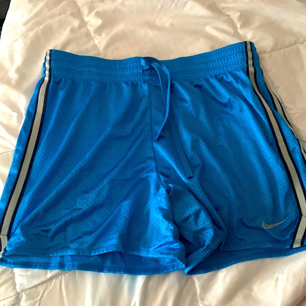 Sky blue/ mid length/  shorts Nike